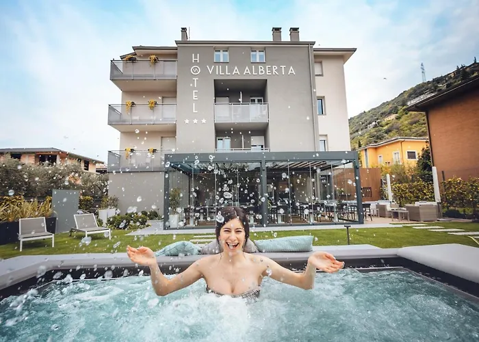Hotel Doria Nago Recensioni: Le migliori sistemazioni a Nago-Torbole