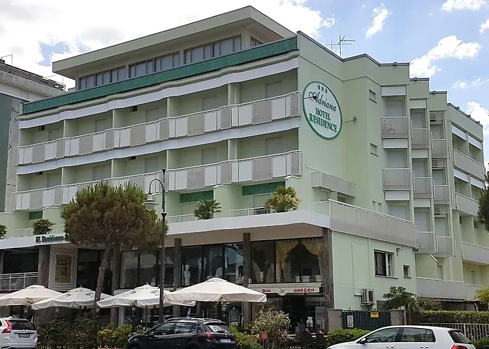 Scopri i migliori hotel economici a Lido Adriano