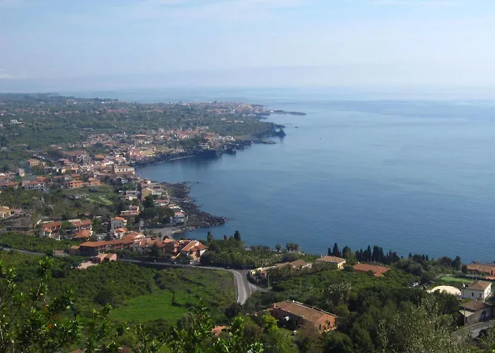 Benvenuti all'Ibis Hotel Acireale: Ospitalità e Servizi di Qualità in Terra Siciliana
