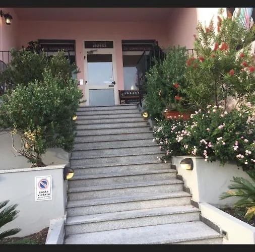 Hotel a Cannigione 3 stelle: Scopri le opzioni di alloggio per una vacanza indimenticabile